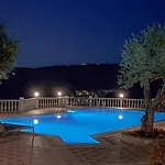 Appart hôtel Thanos Village 4*